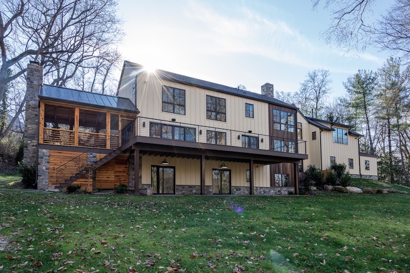 603 W Gravers Lane