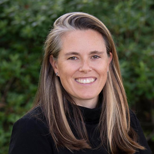 Photo of Amanda Cobb